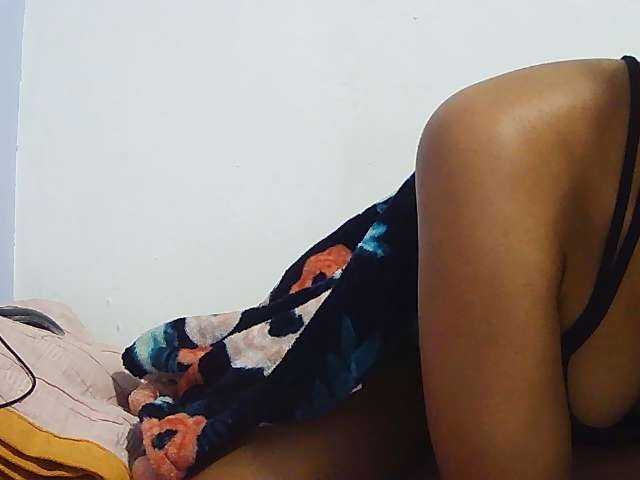 Koushy live cam on BongaCams