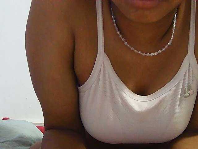 Koushy live cam on BongaCams