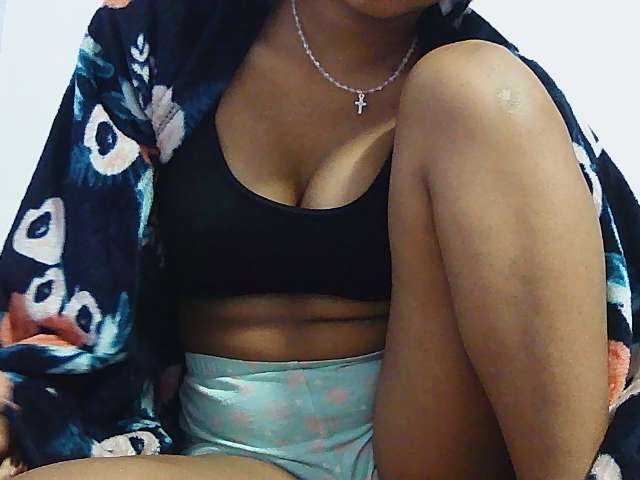 Koushy live cam on BongaCams