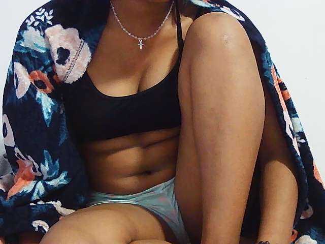 Koushy live cam on BongaCams