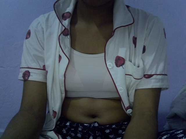 Koushy live cam on BongaCams