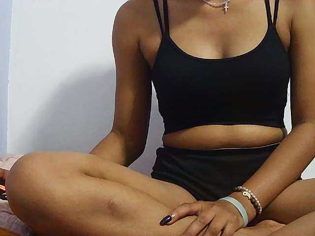 Koushy live cam on BongaCams