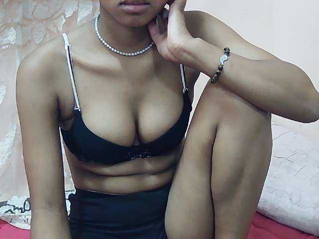 Koushy live cam on BongaCams