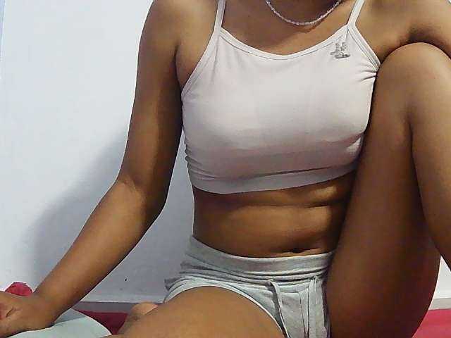 Koushy live cam on BongaCams