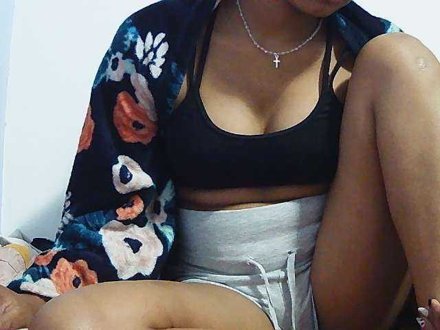 Koushy live cam on BongaCams