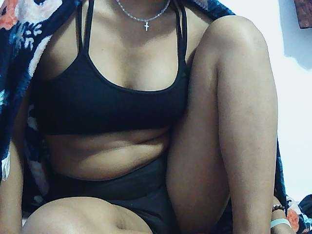 Koushy live cam on BongaCams