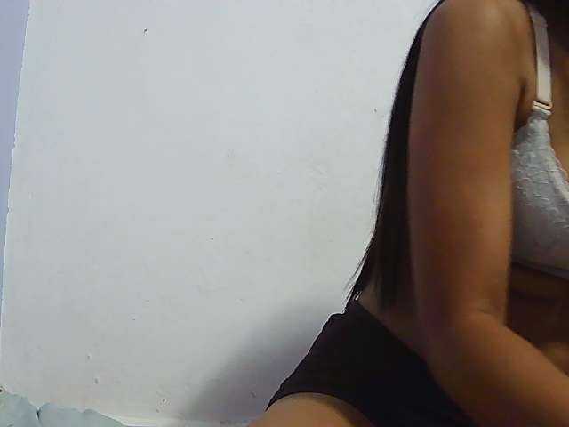 Koushy live cam on BongaCams