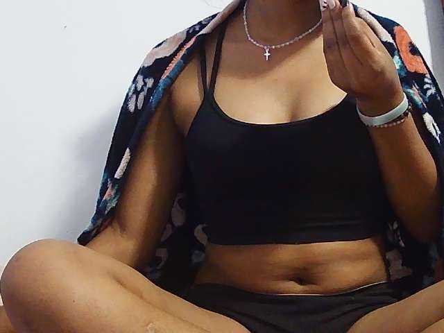 Koushy live cam on BongaCams