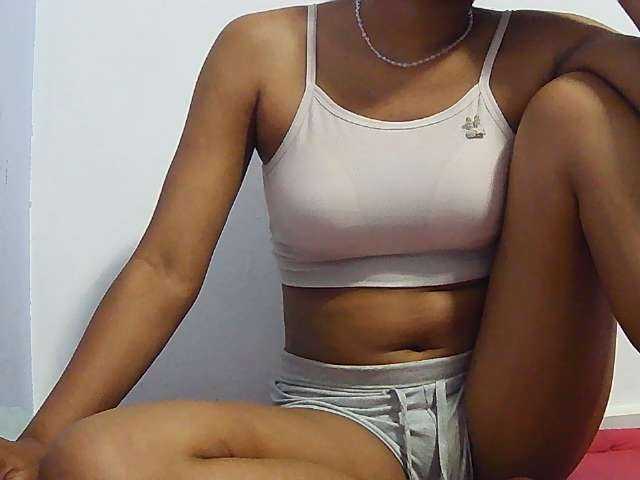 Koushy live cam on BongaCams