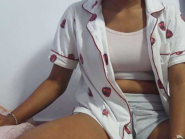 Koushy live cam on BongaCams
