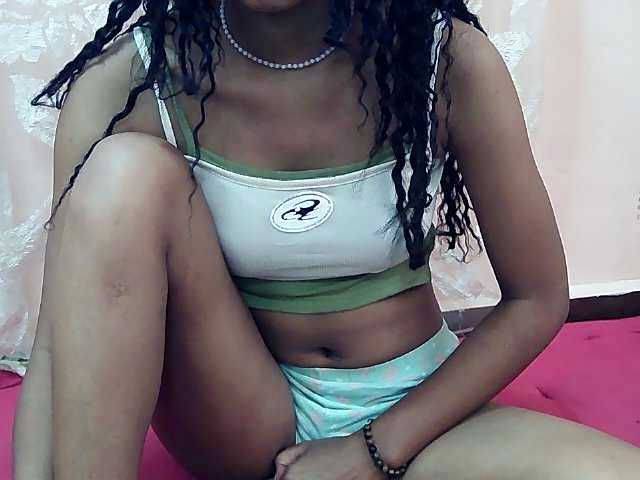 Koushy live cam on BongaCams