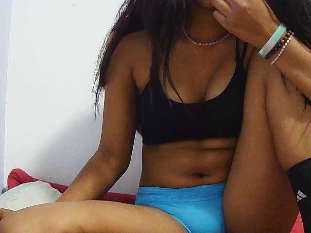 Koushy live cam on BongaCams