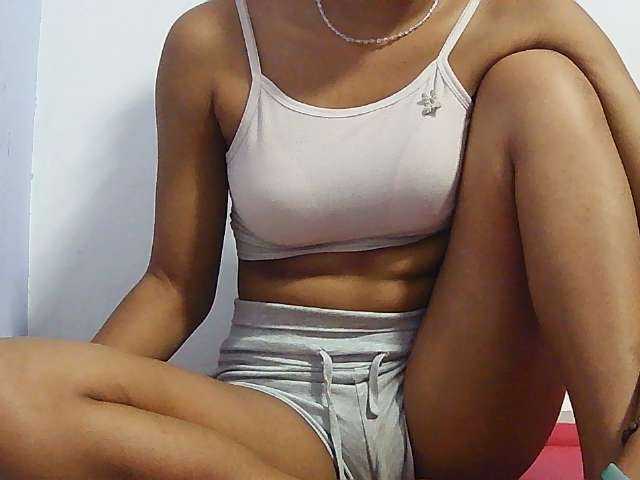 Koushy live cam on BongaCams