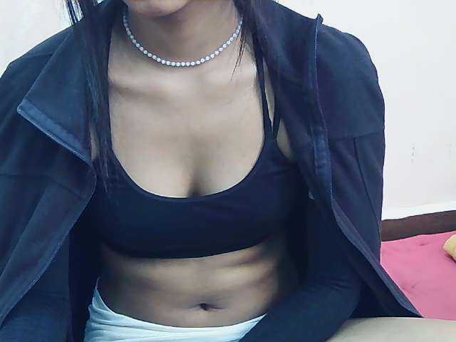 Koushy live cam on BongaCams