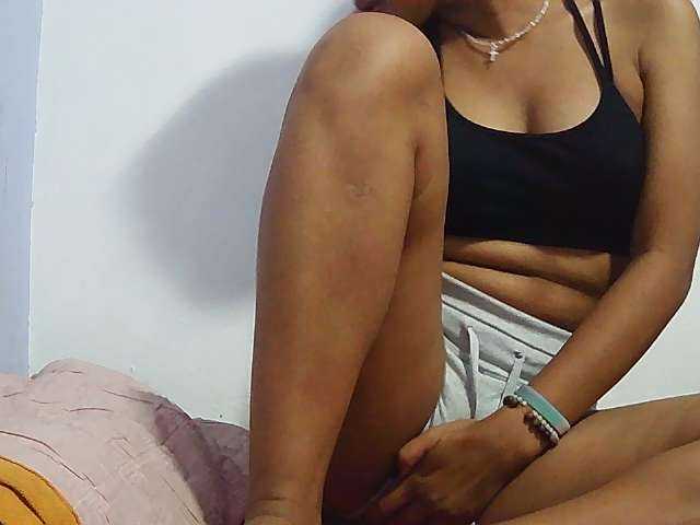 Koushy live cam on BongaCams
