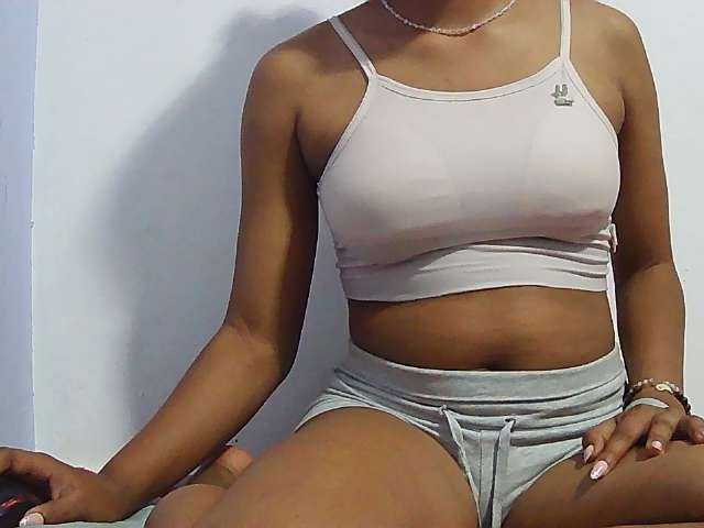 Koushy live cam on BongaCams