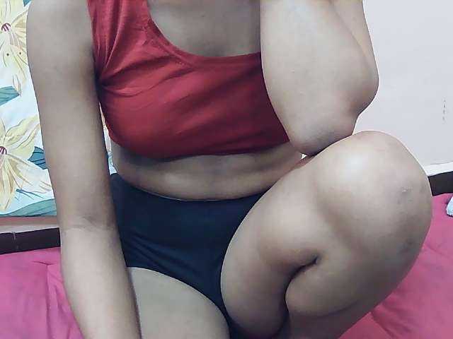 Koushy live cam on BongaCams