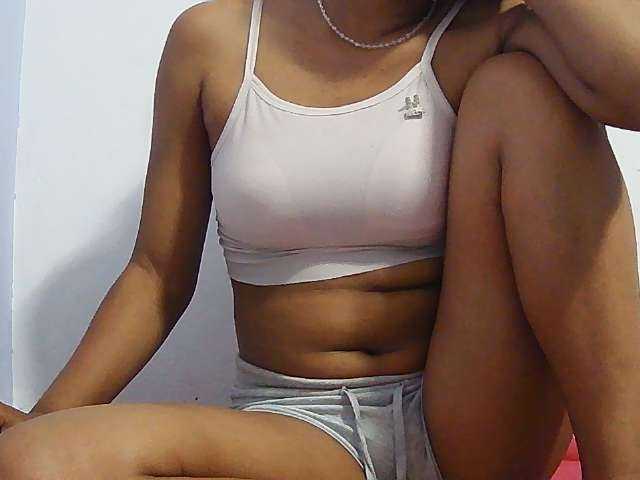Koushy live cam on BongaCams