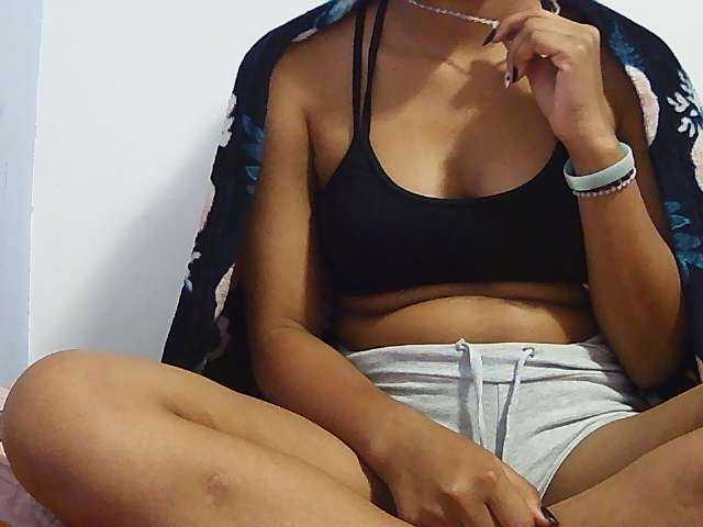Koushy live cam on BongaCams