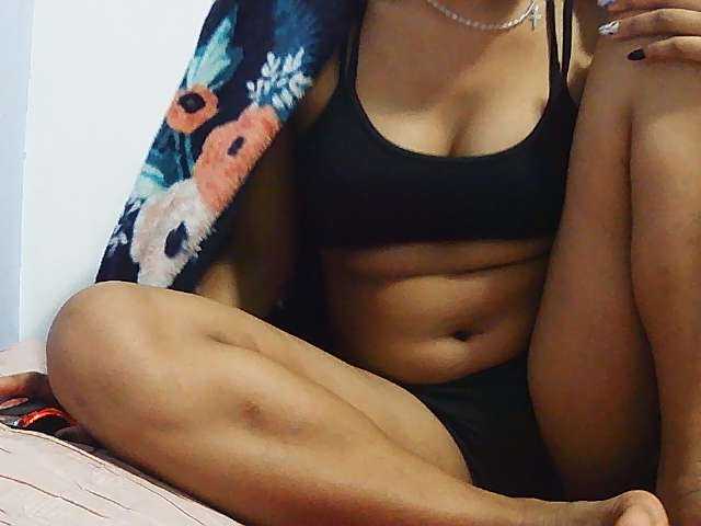 Koushy live cam on BongaCams