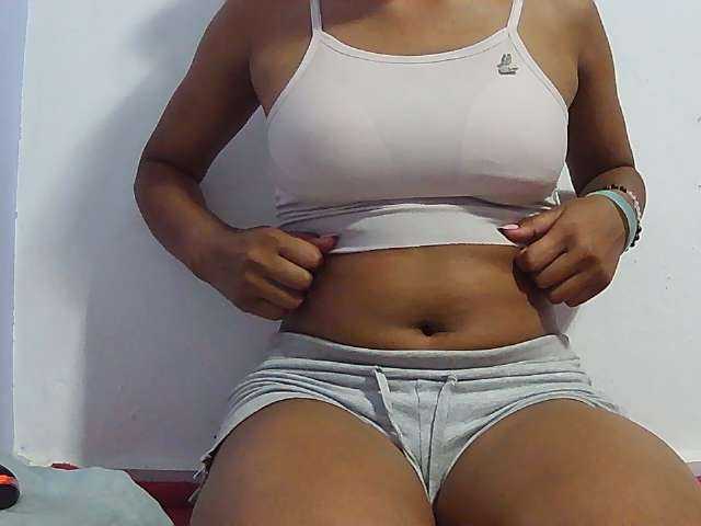Koushy live cam on BongaCams