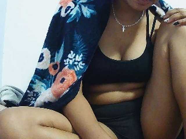 Koushy live cam on BongaCams