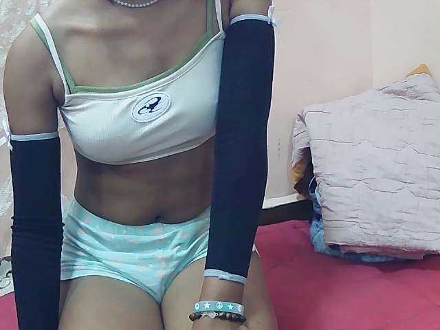 Koushy live cam on BongaCams