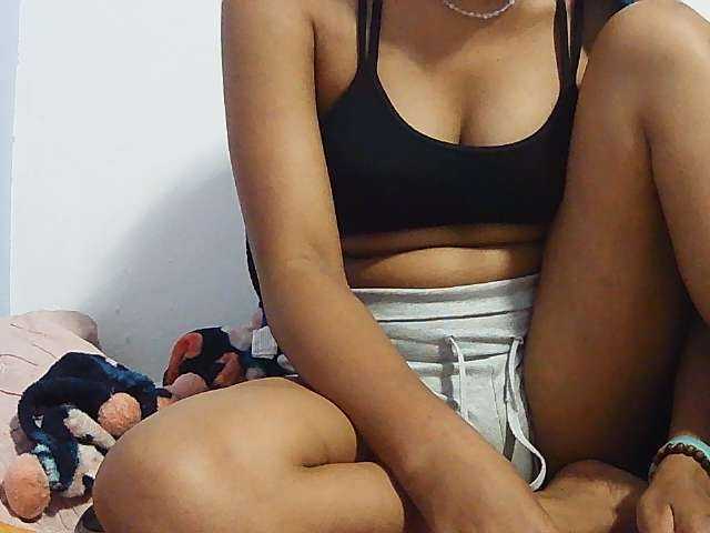 Koushy live cam on BongaCams