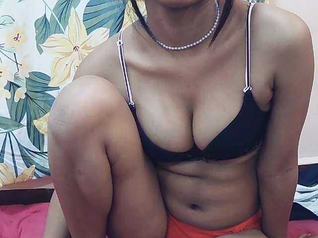 Koushy live cam on BongaCams