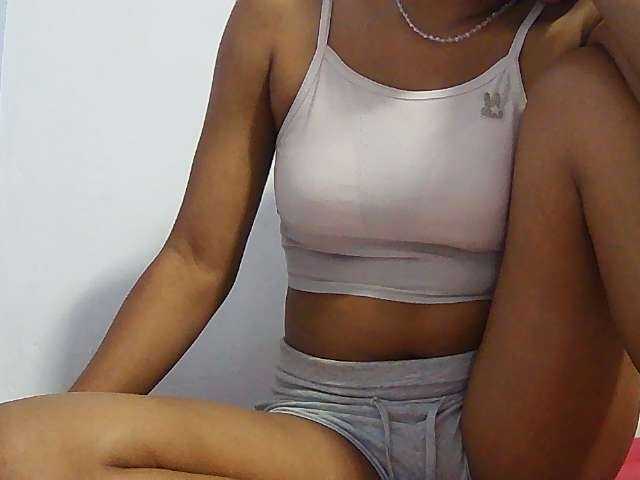 Koushy live cam on BongaCams