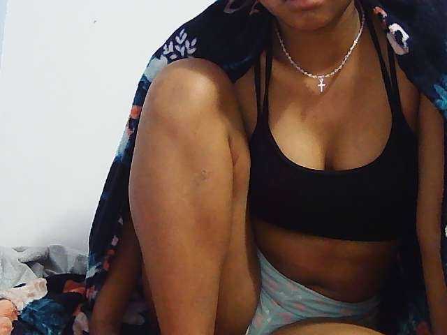 Koushy live cam on BongaCams