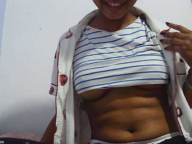 Koushy live cam on BongaCams