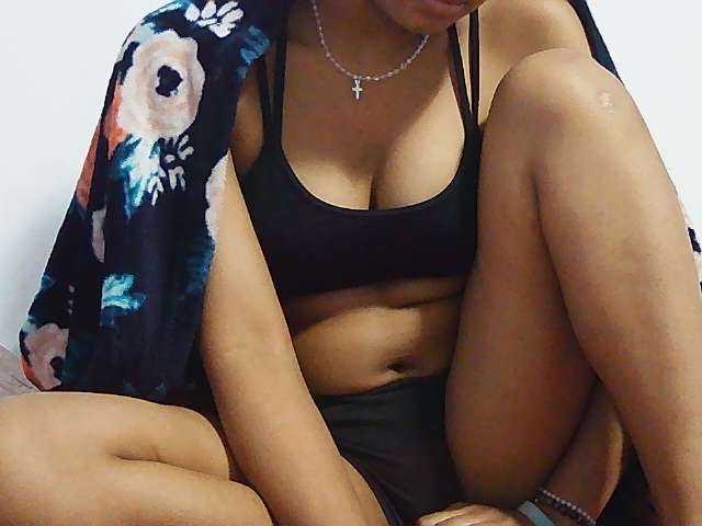 Koushy live cam on BongaCams