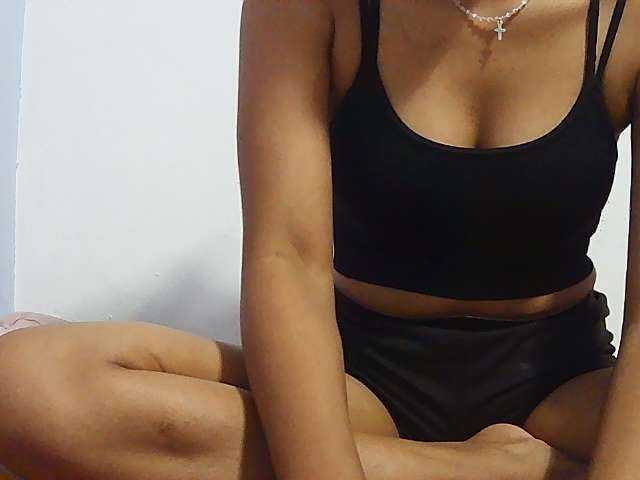 Koushy live cam on BongaCams