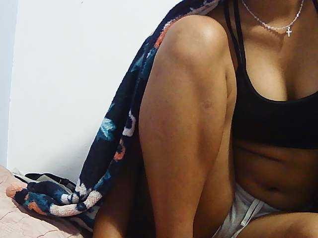 Koushy live cam on BongaCams