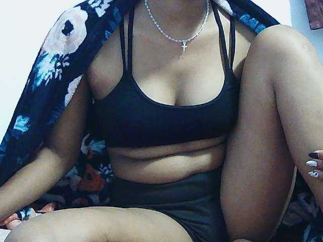Koushy live cam on BongaCams