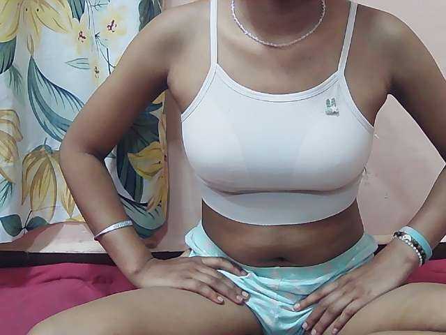 Koushy live cam on BongaCams