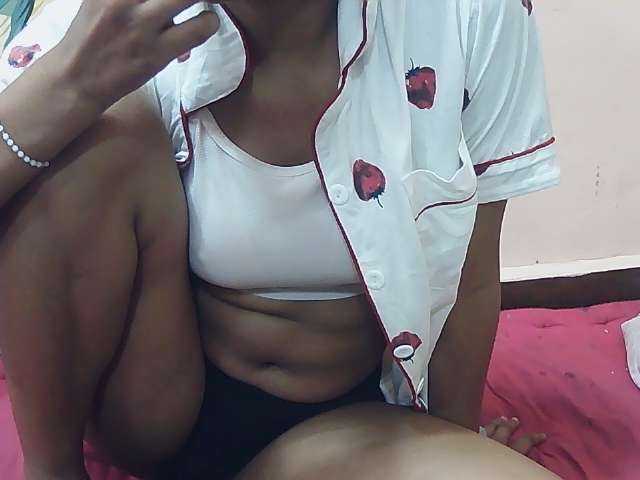 Koushy live cam on BongaCams