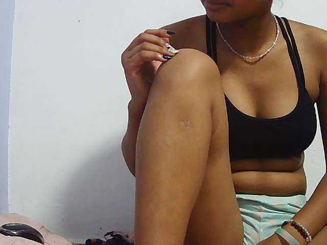 Koushy live cam on BongaCams
