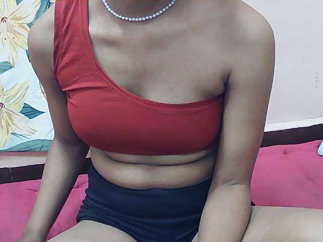Koushy live cam on BongaCams