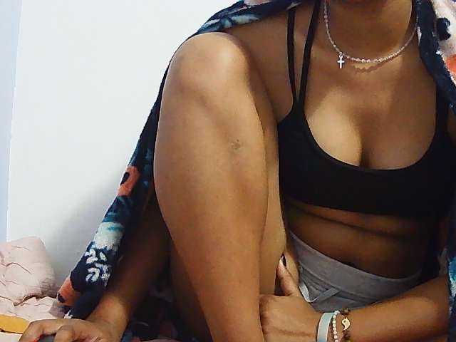 Koushy live cam on BongaCams