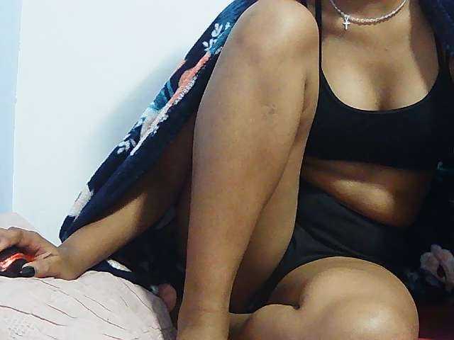 Koushy live cam on BongaCams
