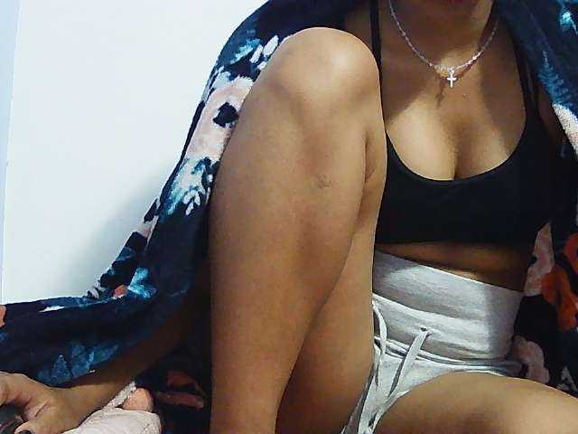 Koushy live cam on BongaCams