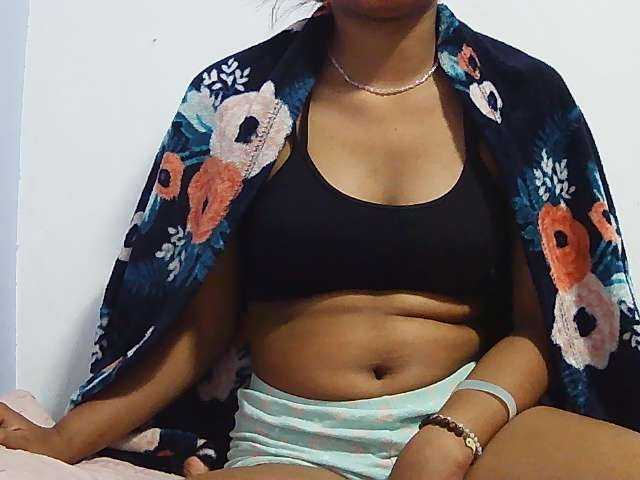 Koushy live cam on BongaCams
