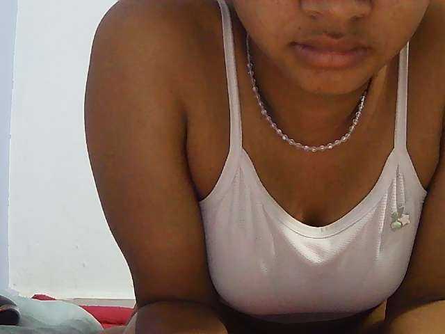 Koushy live cam on BongaCams