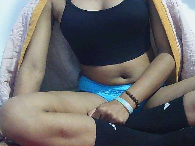 Koushy live cam on BongaCams