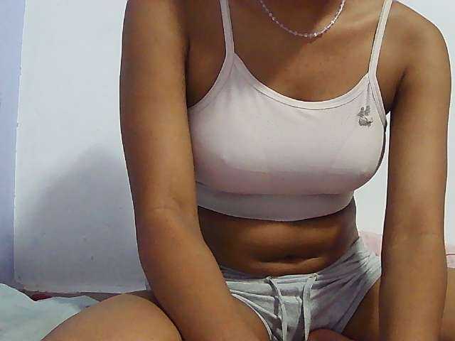 Koushy live cam on BongaCams