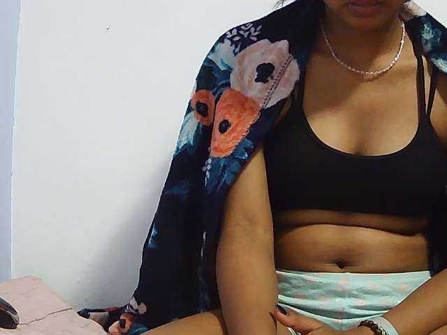 Koushy live cam on BongaCams