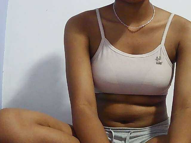 Koushy live cam on BongaCams