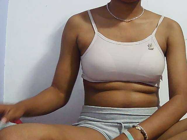 Koushy live cam on BongaCams